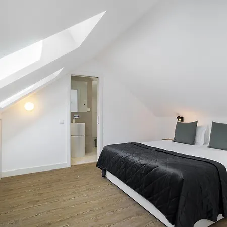Whome Carriao 31 Urban Oasis In Premium Location W/ac * Lisbon