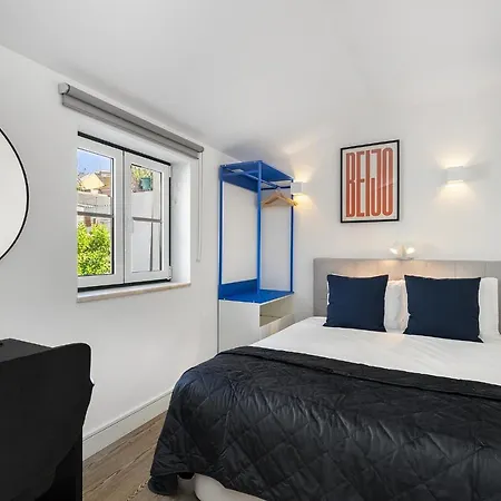 Urban Oasis In Premium Location With Ac *