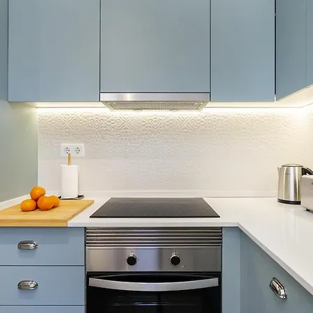 Urban Oasis In Premium Location With Ac Appartement *