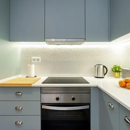 Apartment Whome Carriao 31 Urban Oasis In Premium Location W/ac Lisbon