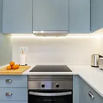 Urban Oasis In Premium Location With Ac Апартаменты *