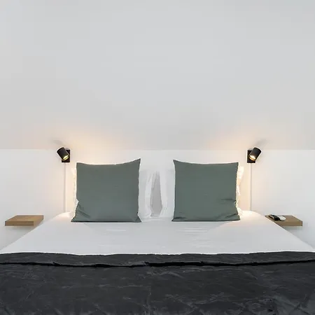 Whome Carriao 31 Urban Oasis In Premium Location W/ac